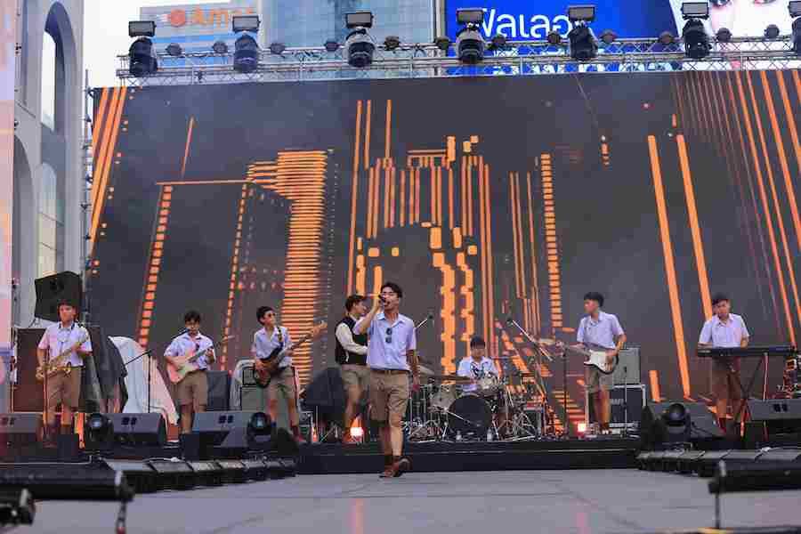 FWD Music Live Fest 2 # ชีวิตติดคอนฯเวทีแห่งโอกาสของกลุ่ม Young Gen
